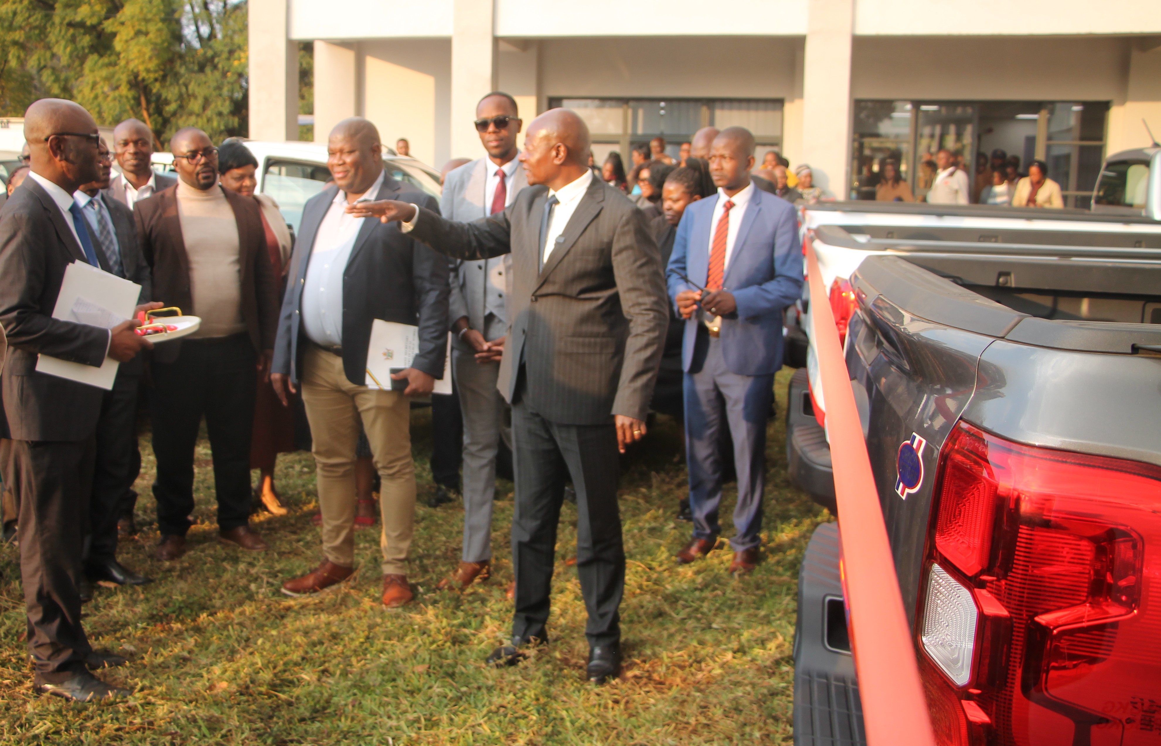 Minister of Local Government and Public Works, Honourable Daniel Garwe, commissions the ministry's new vehicle fleet during a handover ceremony in Harare. The vehicles will enhance mobility and strengthen monitoring of development projects from district to national level.
Photo: Hurumende News Hub